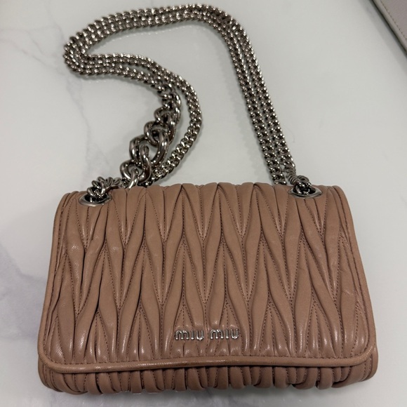 MIU MIU chain-strap shoulder bag